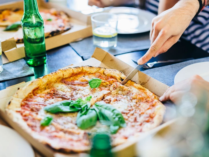 Top 5 Characteristics Of A Good Pizza Delivery Service