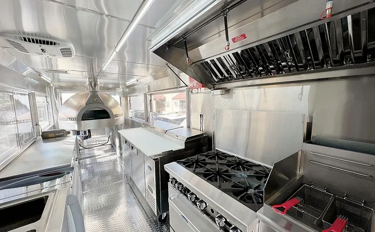 Revolutionizing Culinary Mobility: Food Truck and Trailer Manufacturer Leads the Way in Florida