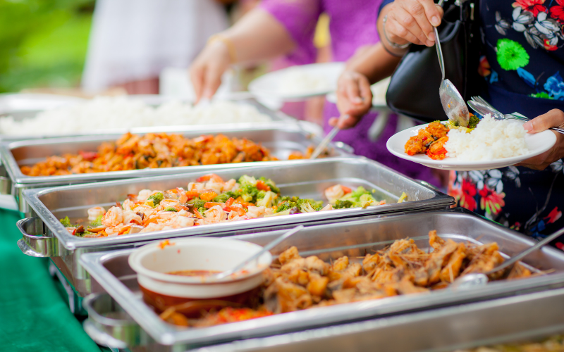 When to Opt for a Mini Buffet Catering in Singapore